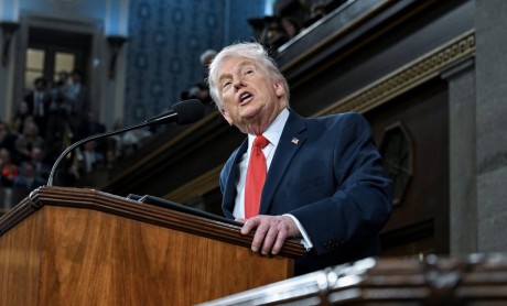 ترامب يطرح أسباب شن هجوم محتمل على إيران في خطاب حالة الاتحاد