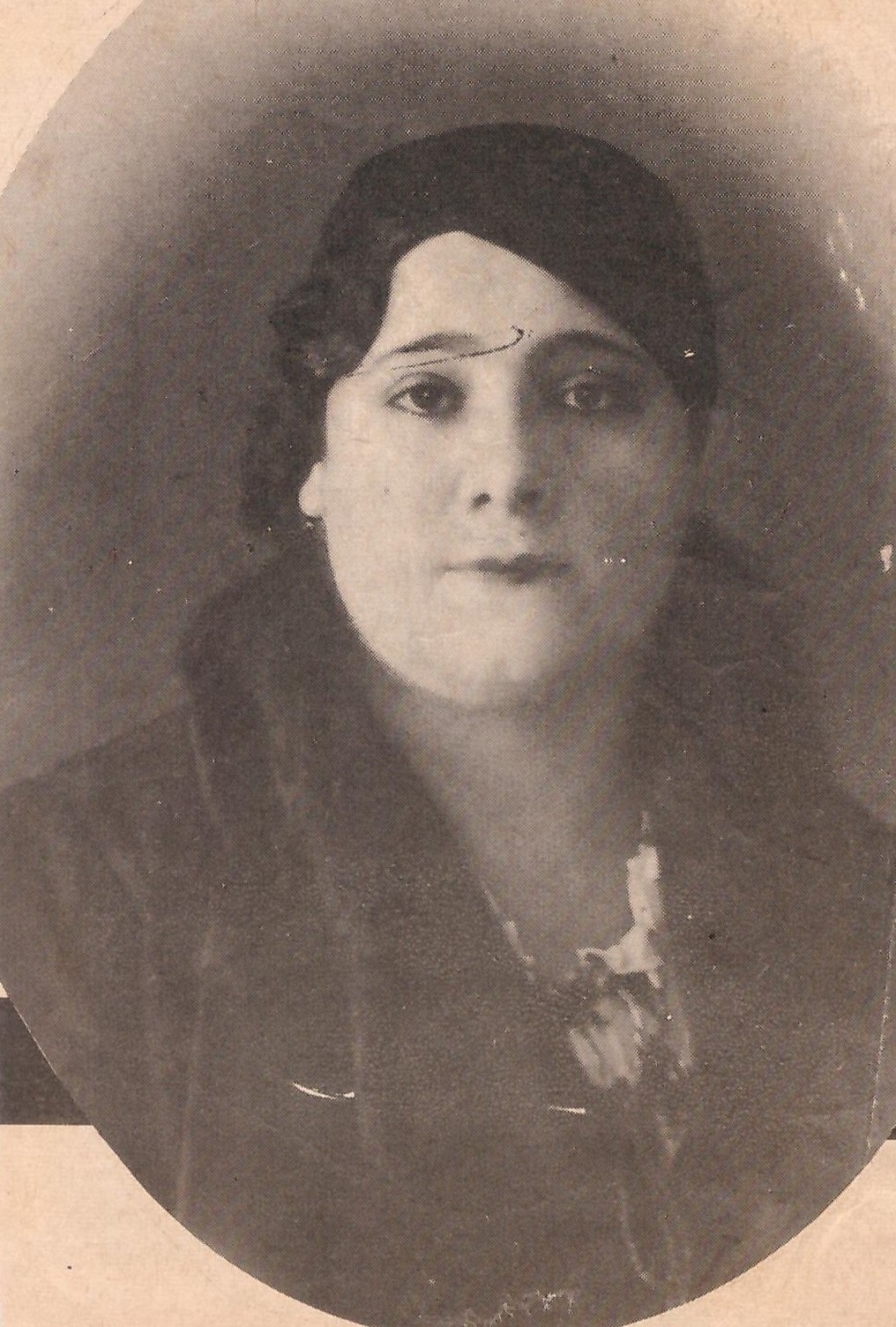 تحت الضوء (33) من القصر العثماني إلى جونيه