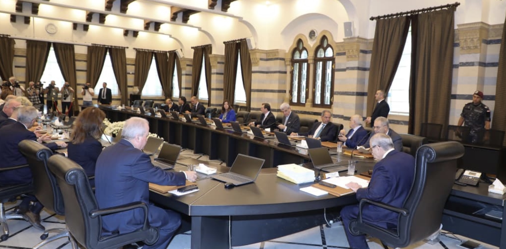 مجلس الوزراء