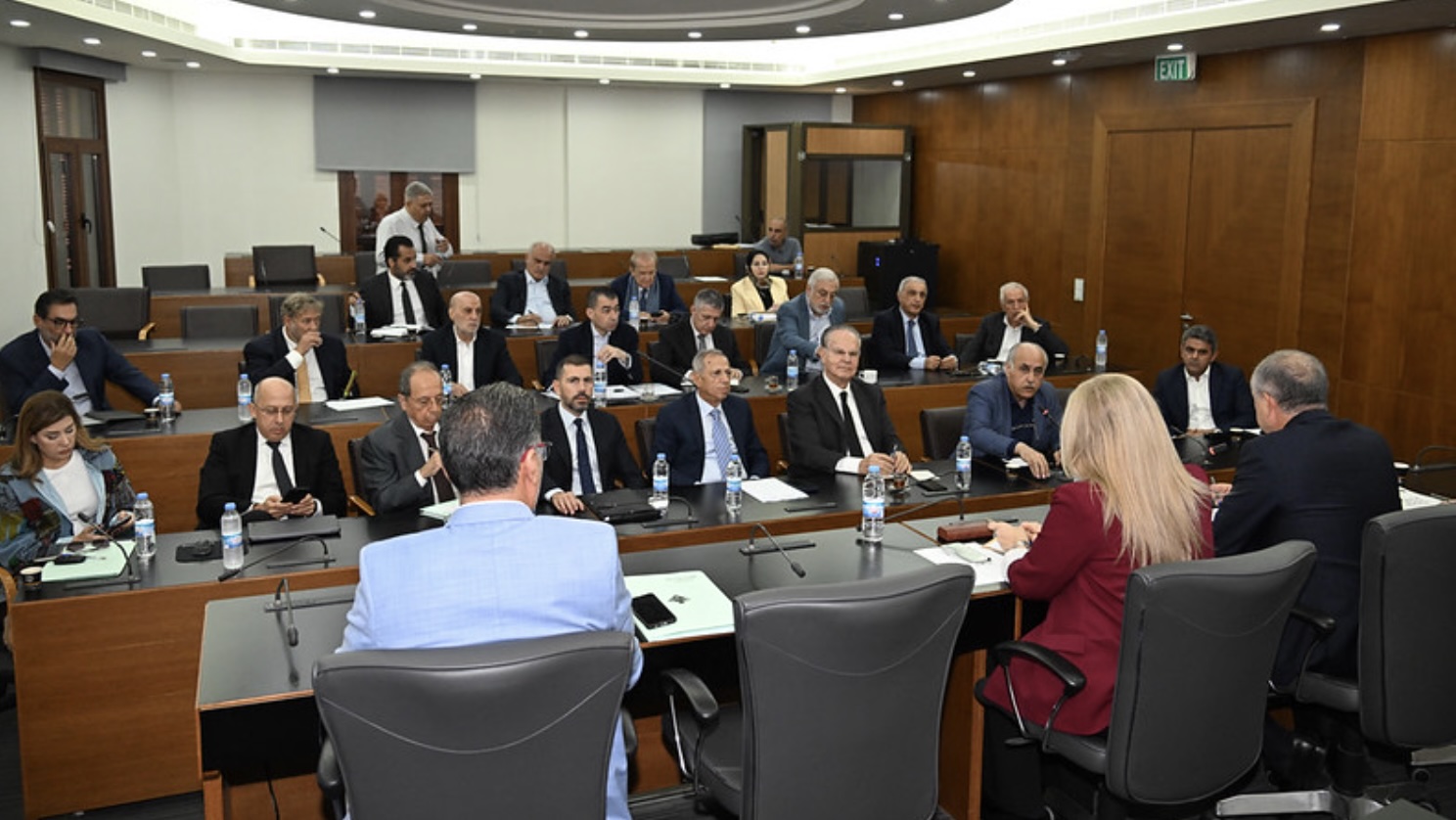 اللجنة النيابية للانتخابات
