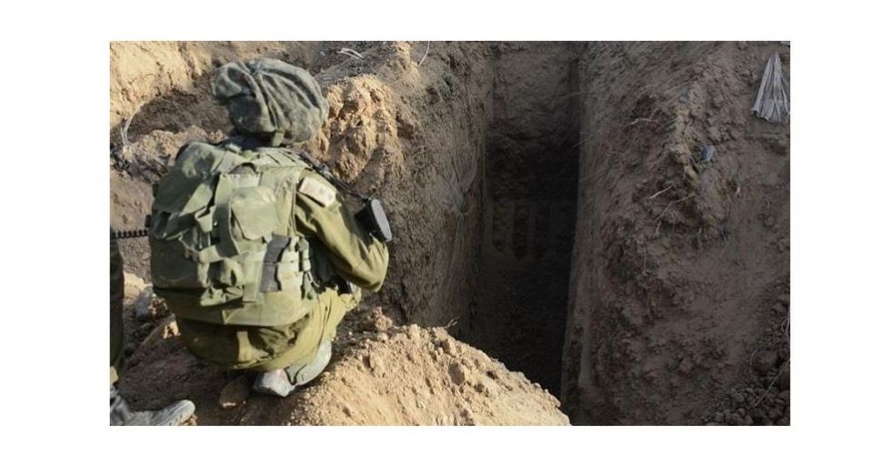 ارتفاع حدة التوتر بين حزب الله واسرائيل التي اكتشفت أنفاقا للحزب داخل مناطق احتلالها