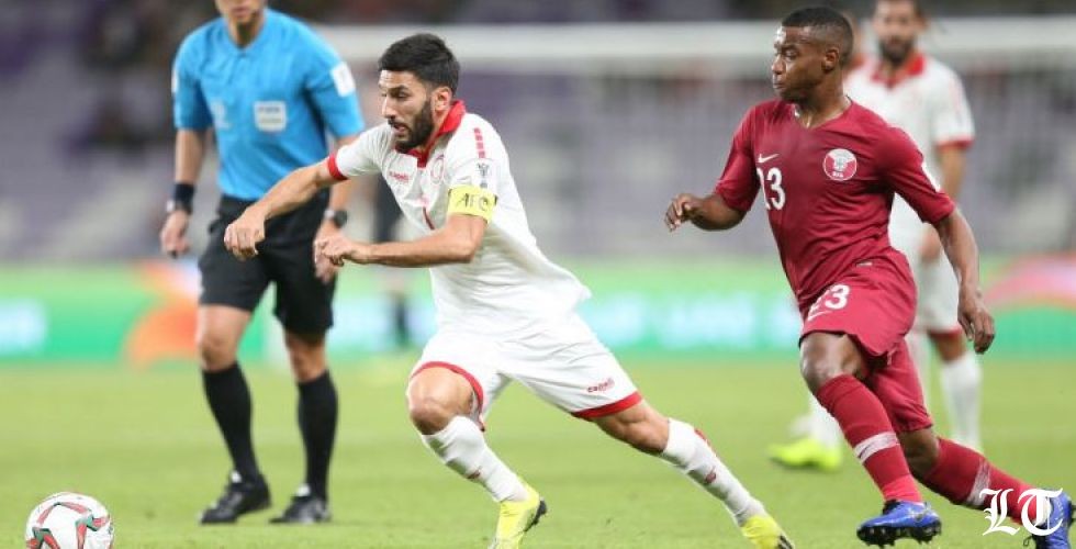 لماذا ألغى الحكم هدف لبنان في مرمى قطر؟