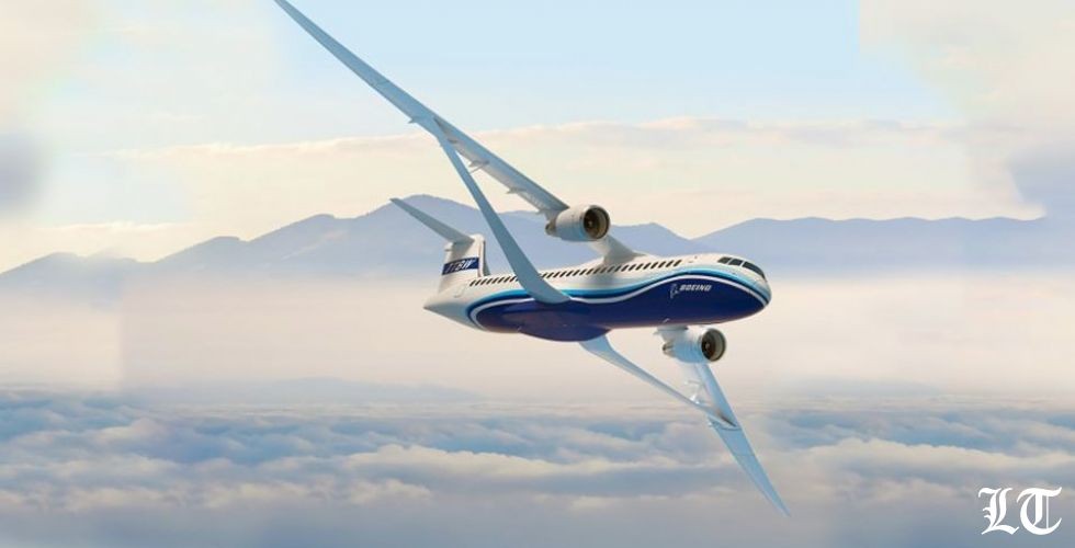 Boeing تكشف عن أوّل جناحٍ قابلٍ للطيّ