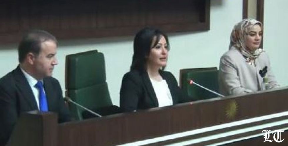 الخلاف بين الحزبين الكرديين يتواصل مع وصول أول امرأة الى رئاسة برلمان الاقليم