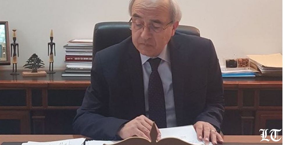 وزير العدل يضع ملف الفساد القضائي في مكانه المناسب