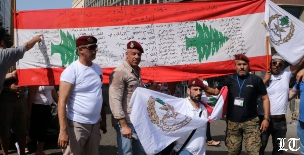 ضابط متقاعد لليبانون تابلويد يتهم البعض بالاستغلال السياسي لحركة العسكر