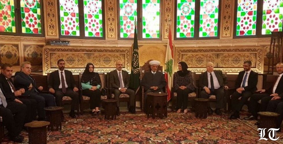 التيار البرتقالي في دار الفتوى...ولا ردود على انتقادات الحريري للوزير باسيل
