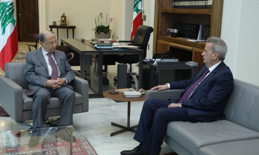 حاكم مصرف لبنان في لقاءاته الدورية مع الرئيس عون بين التشاؤم والتفاول