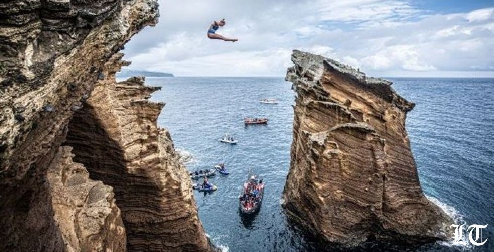 مسابقة عالمية للقفز من صخرة الروشة رمز بيروت والانتحار