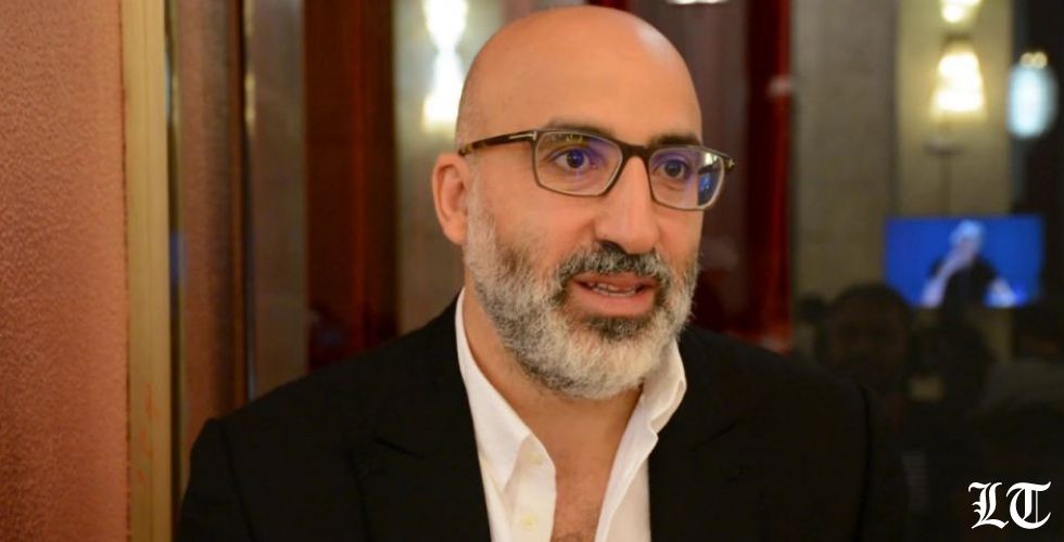أحمد غصين يقتنص 3 جوائز في مهرجان البندقية