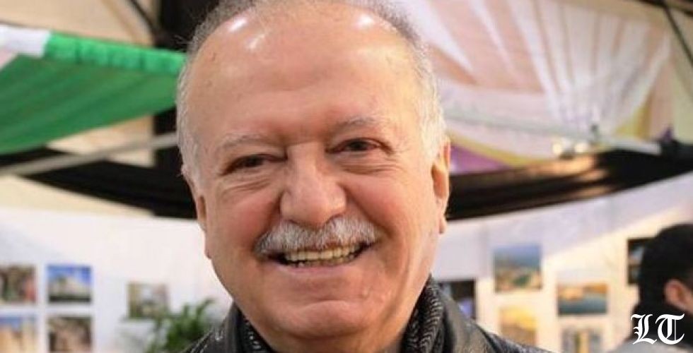 وبقي البذخُ الفاجر في إنفاقِ أركانِ الدولةِ