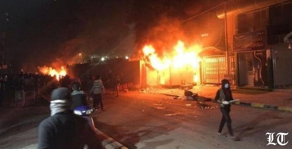 العنف في العراق يتصاعد بعد إحراق القنصلية الإيرانية في النجف