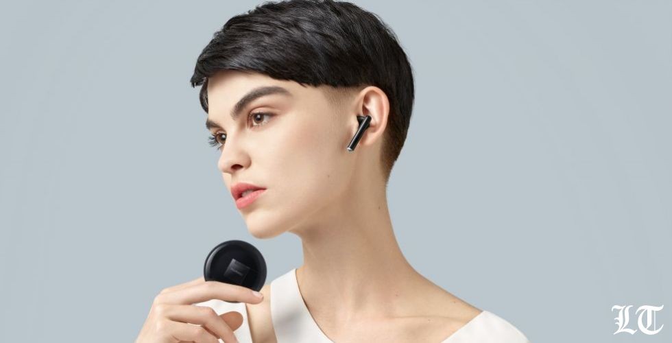 قم بتوصيل سماعات HUAWEI FreeBuds 3، استمع الى أغنيتك واحرق السعرات الحرارية!