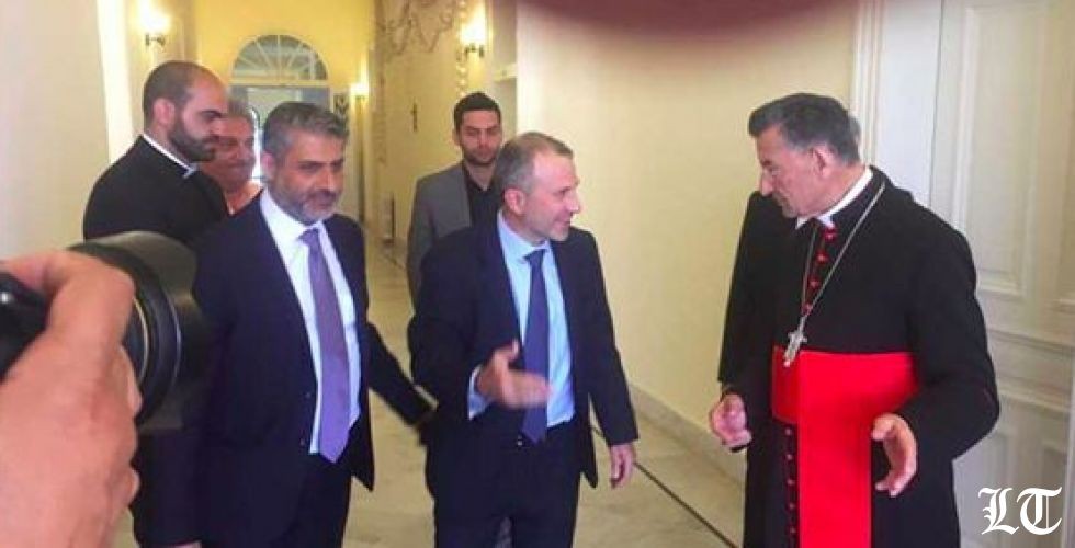 تراجع حملة "راعي العملاء" وعدم تشنّج في موقفي قبلان وباسيل من حياد البطريرك