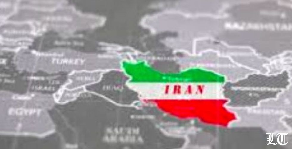 هل ترضى ايران بتدخل دولي في نسج  المشهد اللبناني؟