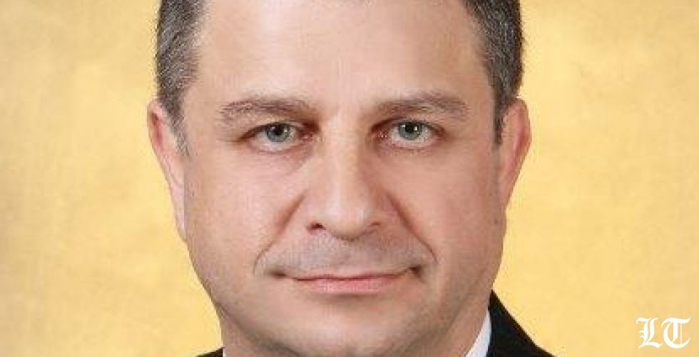 ترامب يقلّص الفارق الشعبي وبايدن جالس في القبو