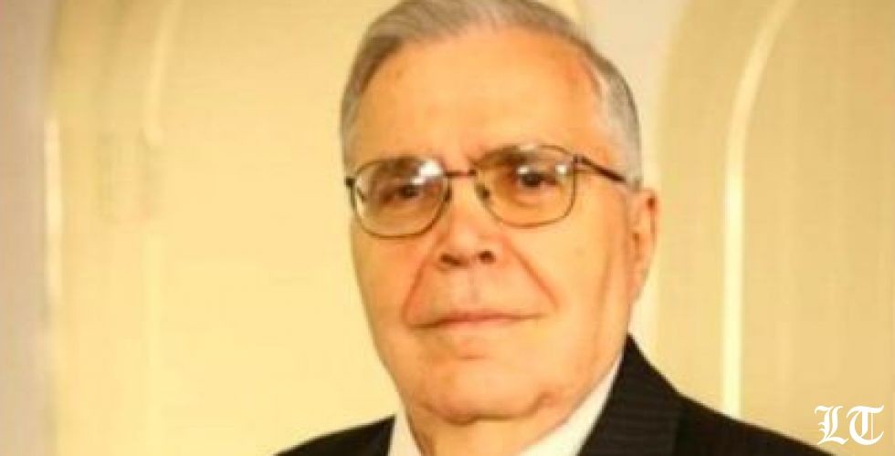 جوزف لبكي والمنحنيات السنابل