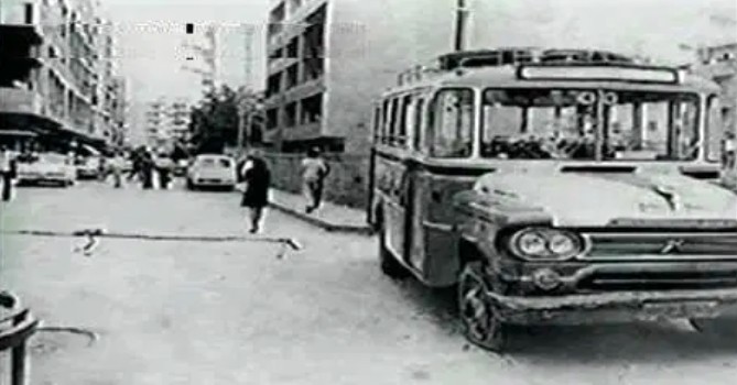 في ذكرى ١٣ نيسان: البوسطة وعزل الكتائب