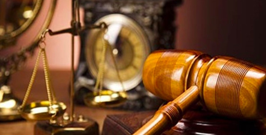 عويدات يحتفظ بالشكوى ضدّ مراقبي القاضية عون