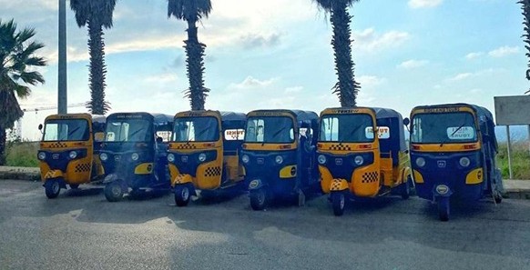 التوك توك يغزو الشوارع اللبنانية... أولى مظاهر الأزمة!