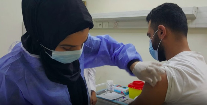 عدد متلقي استرازينيكا بلغ 10452