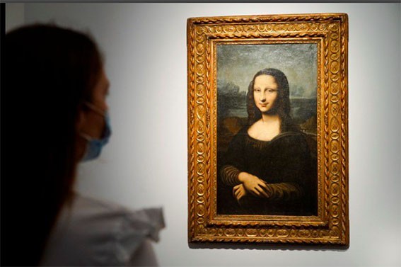 هل الموناليزا في متحف اللوفر مزيّفة؟