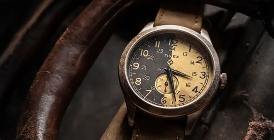 ساعة  Timex المُبهرة بصريا