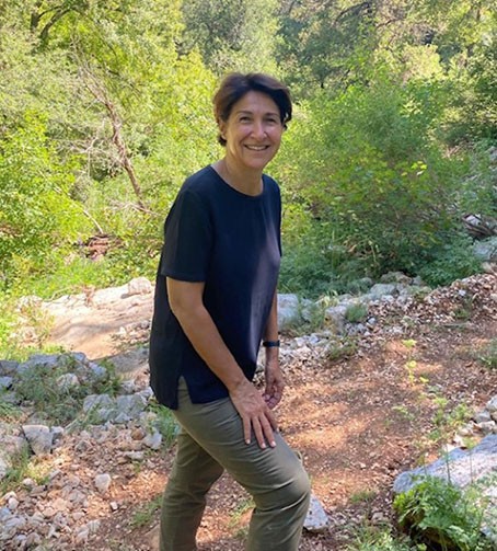 السفيرة الفرنسية في حرج اهدن