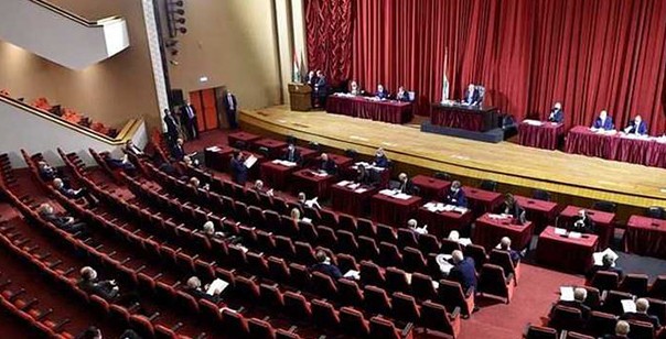 جلسة مجلس النواب باردة لولا سجال بري باسيل