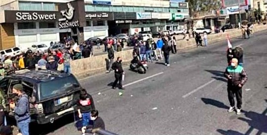 بيروت مطوّقة بإقفال الطرق