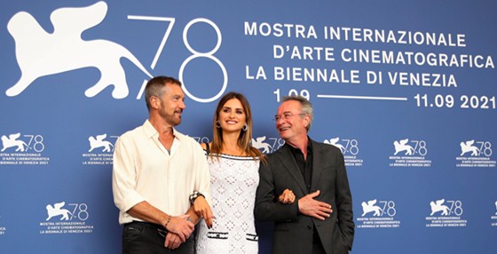 جمهور مهرجان البندقية السينمائي يضحك بصوت عال