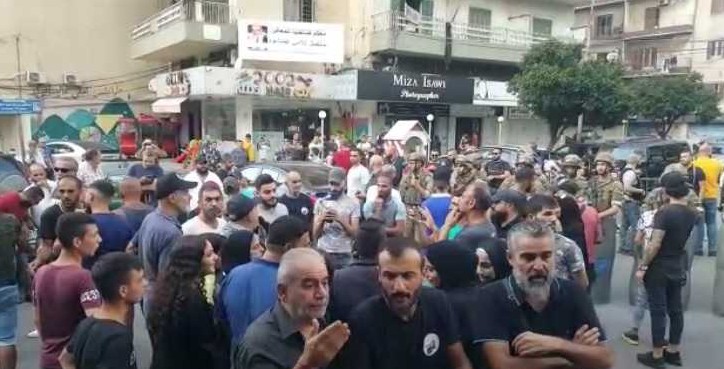 لأول مرة منذ توليه رئاسة الحكومة احتجاجات في محيط منزل ميقاتي في طرابلس