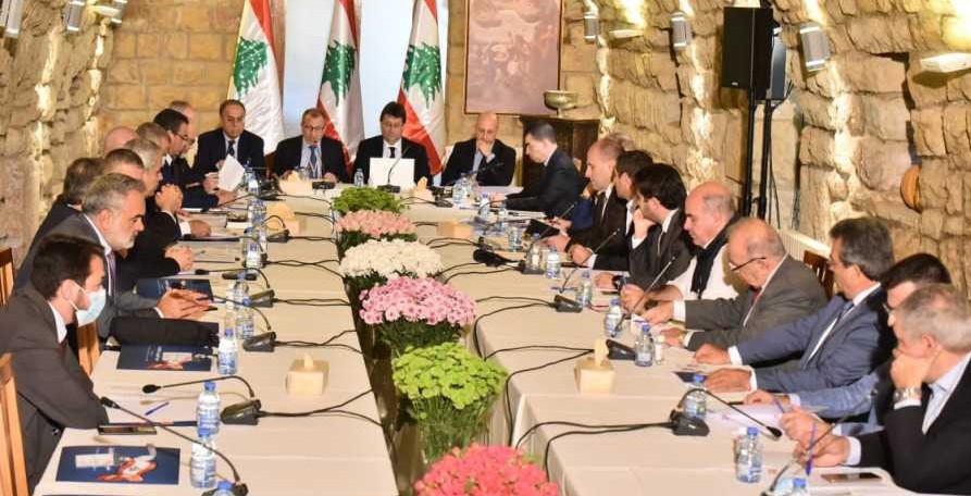 خلوة لبنان القوي: الكيان المهدّد والحلول