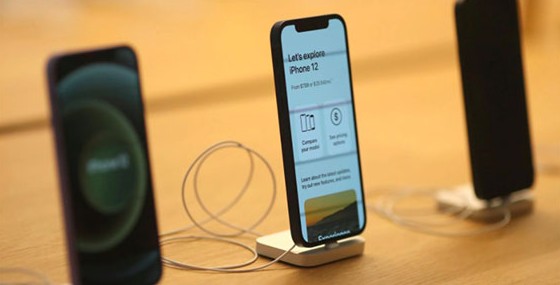 لماذا انخفض انتاج  iPhone 13؟