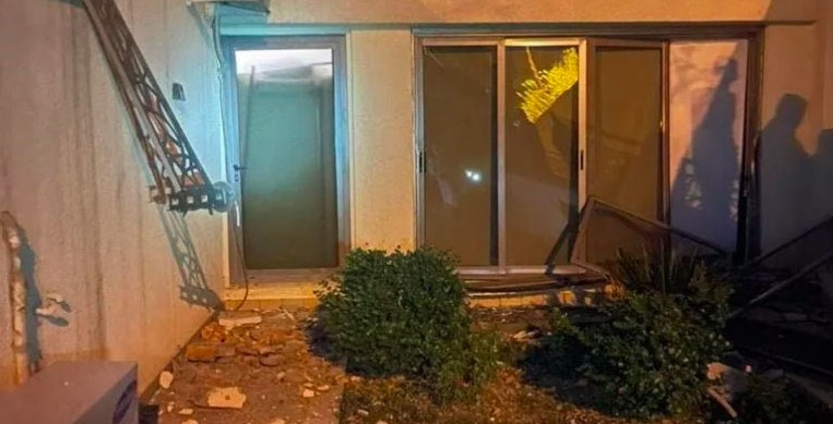 رئيس وزراء العراق ينجو من محاولة اغتيال