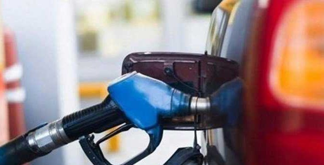 الغاز تخطّى الـ300 ألف والبنزين الى 400 الف