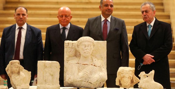 مبادرة لبنانية بإعادة آثار الى سوريا