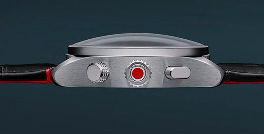 ساعات Leica بالنقطة الحمراء للكاميرا