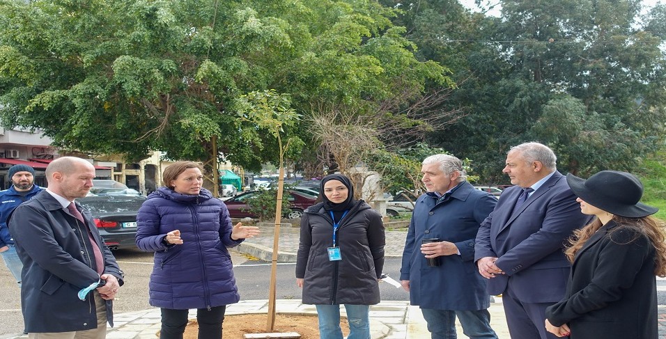برنامج UN-Habitat  وجمعية كاتاليتك أكشن يعيدان ترميم عدد من الأرصفة في الكرنتينا