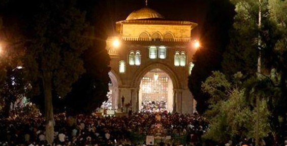 صلاة الجمعة في القدس
