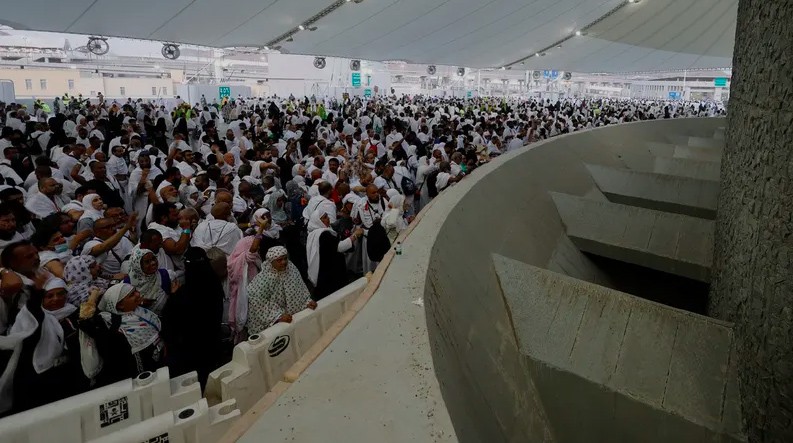 السعودية: التدرج في زيادة أعداد الحجاج