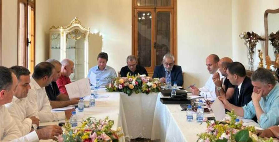لبنان القوي يصعّد: لا لمنح الحكومة المستقيلة صلاحيات  مقام رئيس الجمهورية