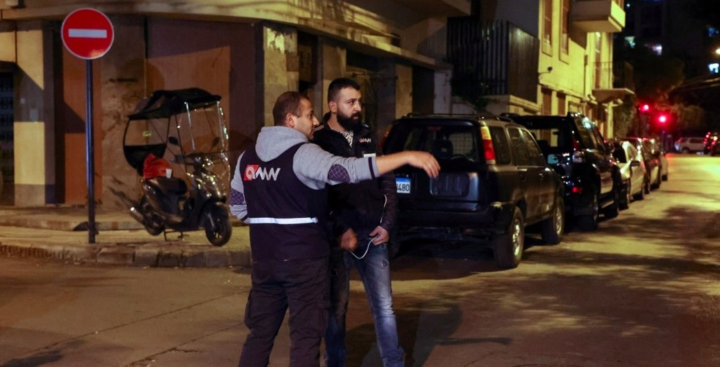 رويترز في تحقيق عن "الحراسة الليلية" في الاشرفية