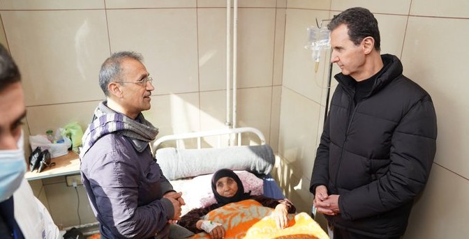 الاسد يزور مصابين في حلب وأميركا تساعد