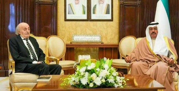 جنبلاط في الكويت