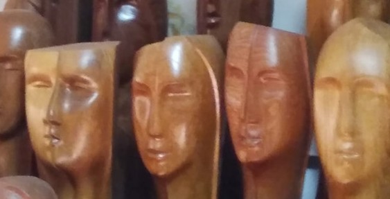 زيارة خاصة الى محترف نعيم ضومط : النحات الأنيق