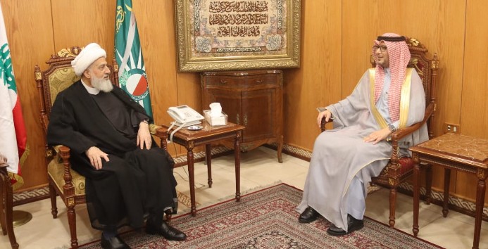 بخاري في المجلس الاسلامي الشيعي والصيفي