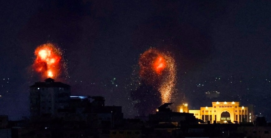 تصعيد في غزة: اسرائيل تقتل قادة اسلاميين والمقاومة تتوعّد