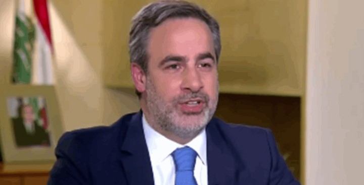 ميشال معوض: لن انسحب الا...
