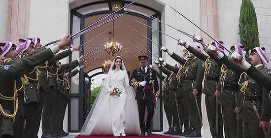 العريسان تحت سيوف أردنية